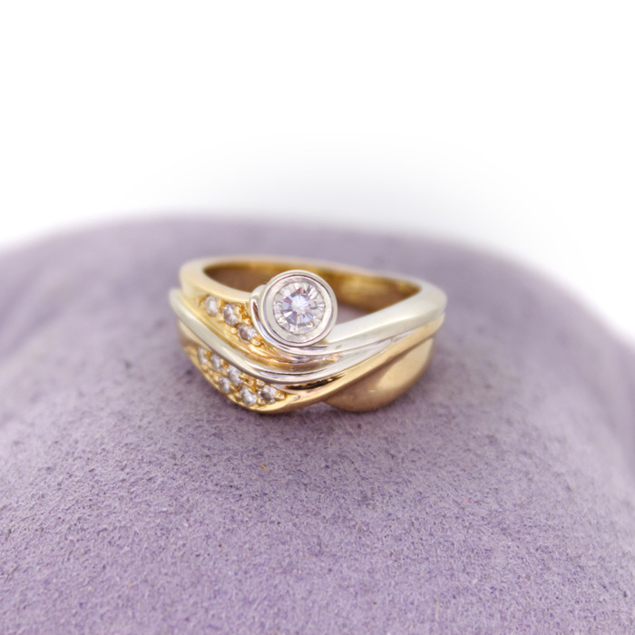 Ring Bicolor Wit Geelgoud 18 Karaat Briljanten Tweedehands 4498-3284 Juwelier Clem Vercammen.jpg