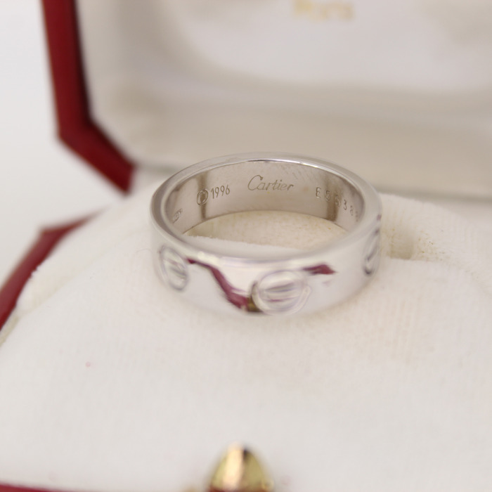 Ring Cartier Love Witgoud 18 Karaat Tweedehands 4349-3286 Juwelier-Clem Vercammen.jpg