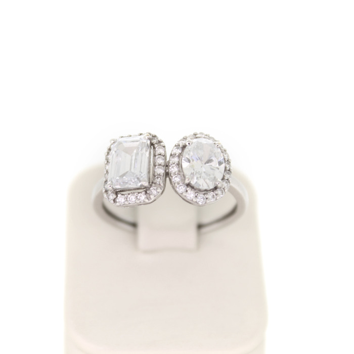 Ring 14 Karaat Witgoud Lab grown Diamonds Oval Emeralds Briljanten Tweedehands 4403-3287 Juwelier Clem Vercammen.jpg
