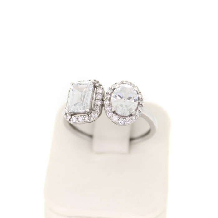 Ring 14 Karaat Witgoud Lab grown Diamonds Oval Emeralds Briljanten Tweedehands 4403-3287 Juwelier Clem Vercammen.jpg