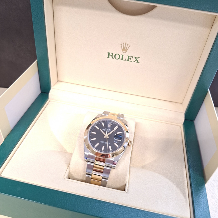 Rolex Datejust 41 126303 Oystersteel Geelgoud Zwarte Wijzerplaat Tweedehands 4154-2104 Juwelier Clem Vercammen.jpg
