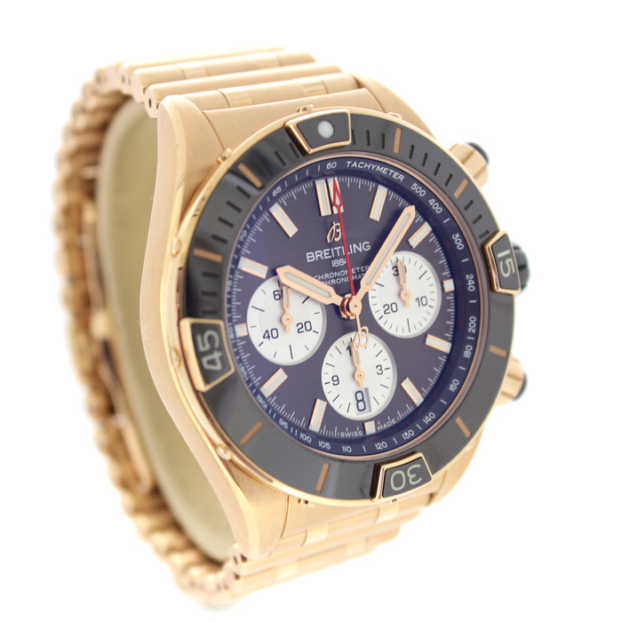 Breitling Super Chronomat B01 44 RB0136E31Q1R1 Rosegoud 18K Tweedehands 4948-2114 Juwelier Clem Vercammen.jpg