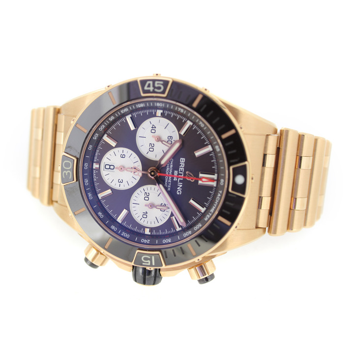 Breitling Super Chronomat B01 44 RB0136E31Q1R1 Rosegoud 18K Tweedehands 4948-2114 Juwelier Clem Vercammen.jpg