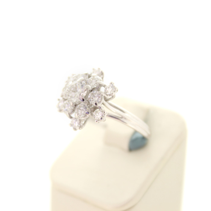 Ring Entourage Witgoud 18 Karaat Briljanten Tweedehands 4497-3291 Juwelier Clem Vercammen.jpg