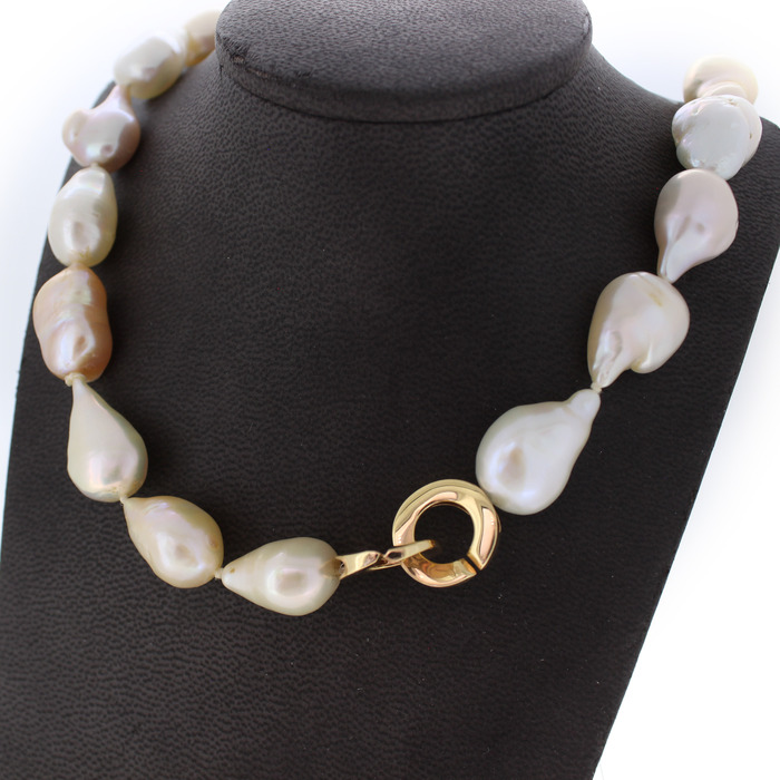 Parelcollier Geelgoud 18 Karaat Parels Tweedehands 4419-3294 Juwelier Clem Vercammen.jpg