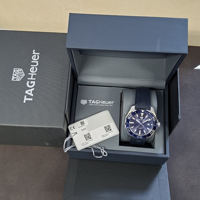 Tag Heuer Aquaracer WAY101C-FT6153 Tweedehands Quartz Horloge 5100-2123 Juwelier Clem Vercammen.jpg
