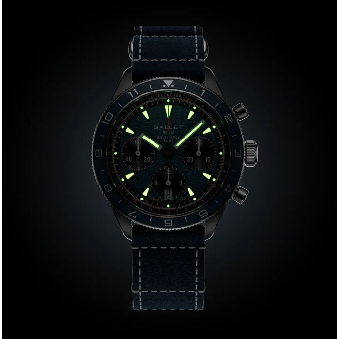 277981 01 Gallet Multichron Pilot Chronograph 42 AG2303171C1W1 Juwelier Clem Vercammen.jpg