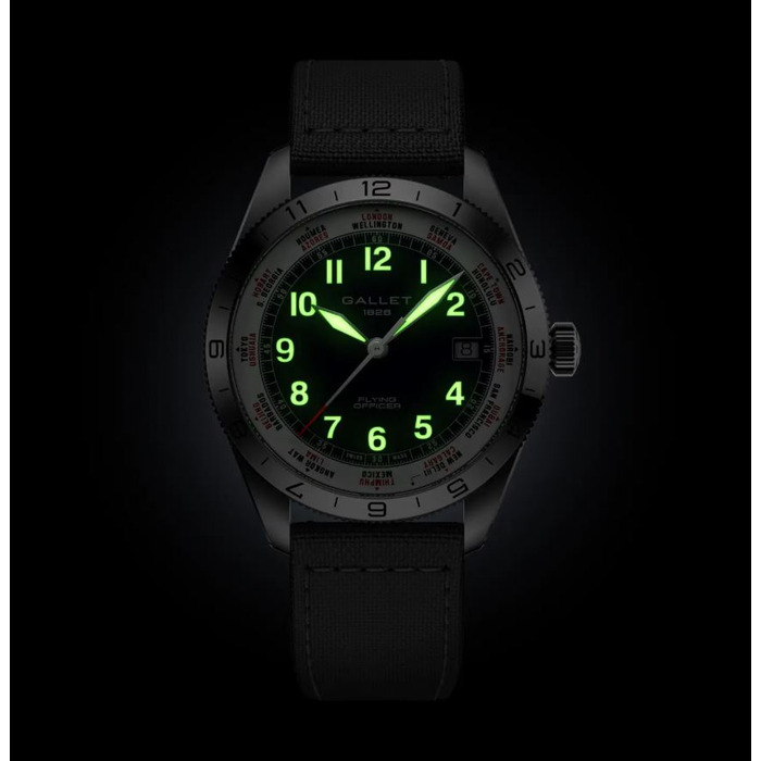 277989 01 Gallet Flying Officer Automatic Date 40 AG1701131C1W1 Juwelier Clem Vercammen.jpg