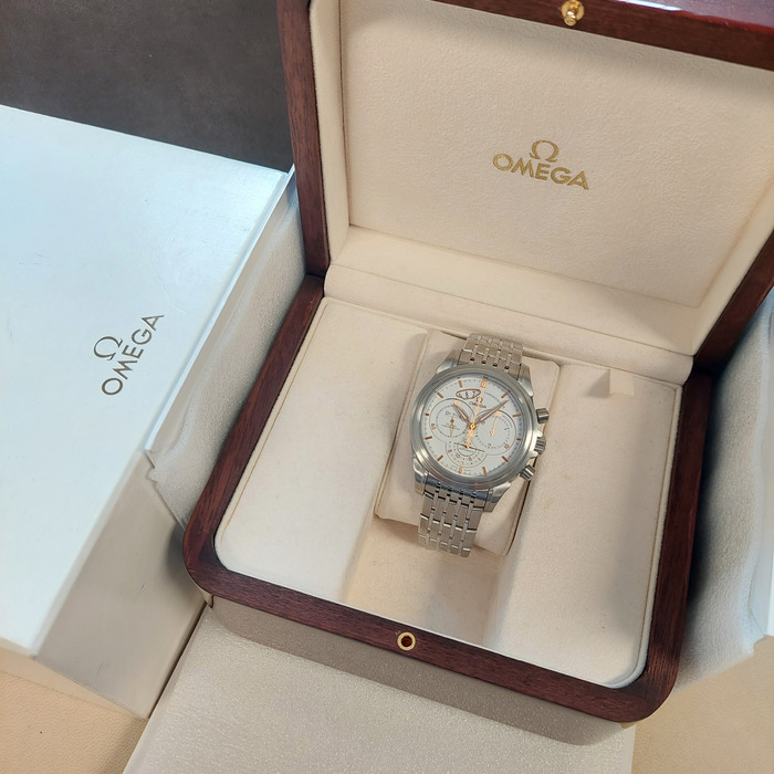 Omega De Ville Chronoscope 42210415004001 Tweedehands 2462-2056 Juwelier Clem Vercammen.jpg