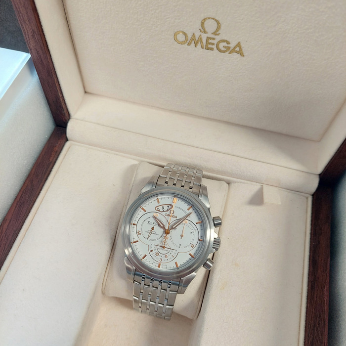 Omega De Ville Chronoscope 42210415004001 Tweedehands 2462-2056 Juwelier Clem Vercammen.jpg