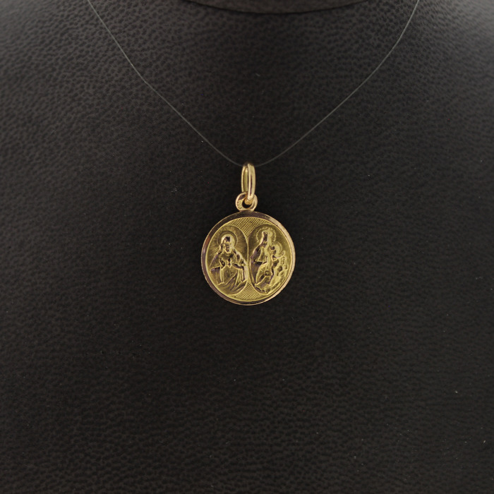 Hanger Medailllon Geelgoud 18 Karaat TWeedehands 82498-3316 Juwelier Clem Vercammen.jpg