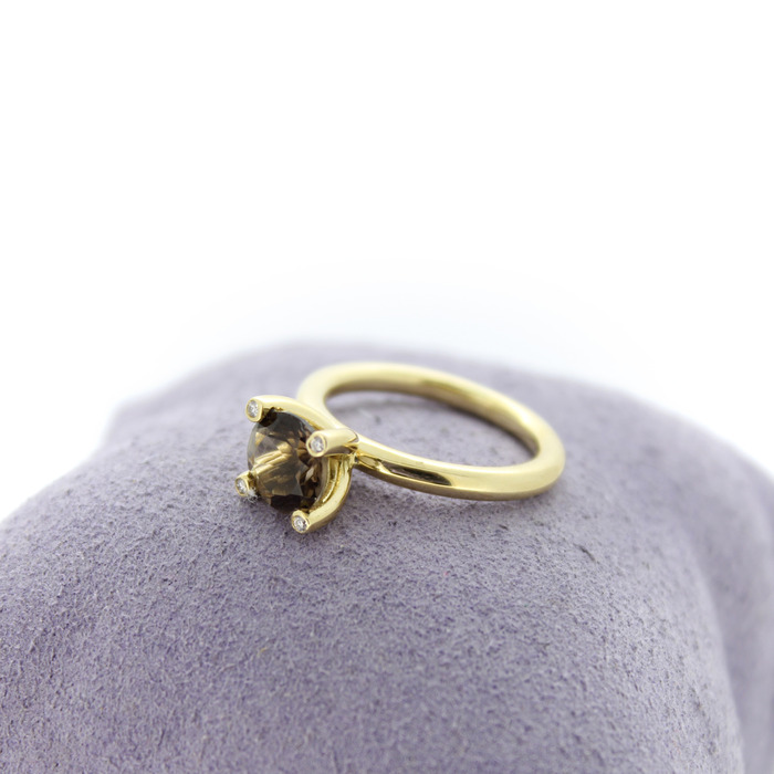 Ring Geelgoud 18K Briljanten Smokey Quartz Tweedehands 82506-3324 Juwelier Clem Vercammen.jpg