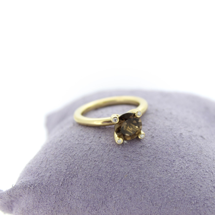 Ring Geelgoud 18K Briljanten Smokey Quartz Tweedehands 82506-3324 Juwelier Clem Vercammen.jpg