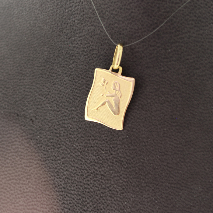 Hanger Horoscope Maagd Geelgoud 18 Karaat Tweedehands 82524-3344 Juwelier Clem Vercammen.jpg