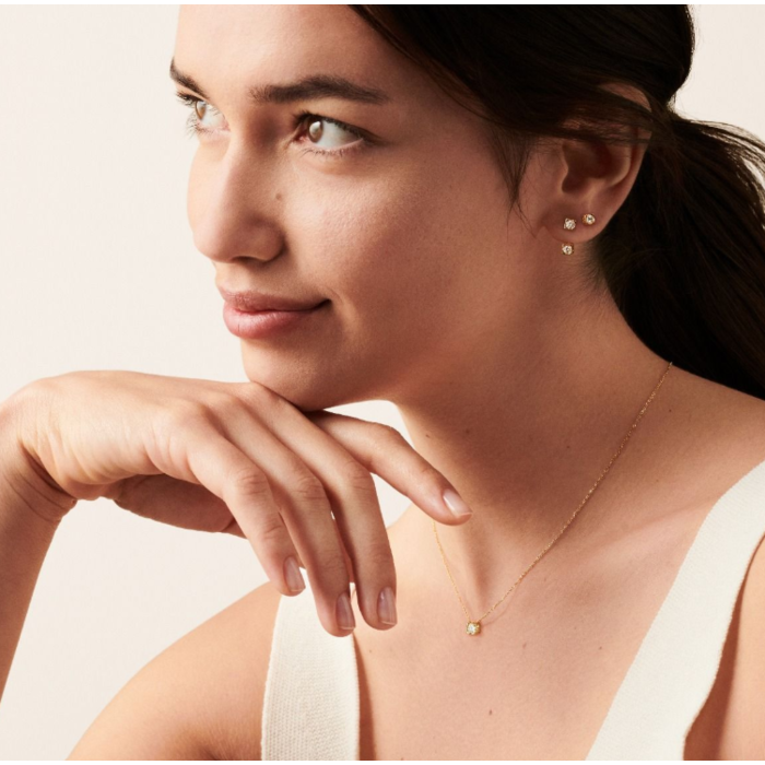 277172 01 Dinh Van Earrings Le Cube 808111 Juwelier Clem Vercammen.png