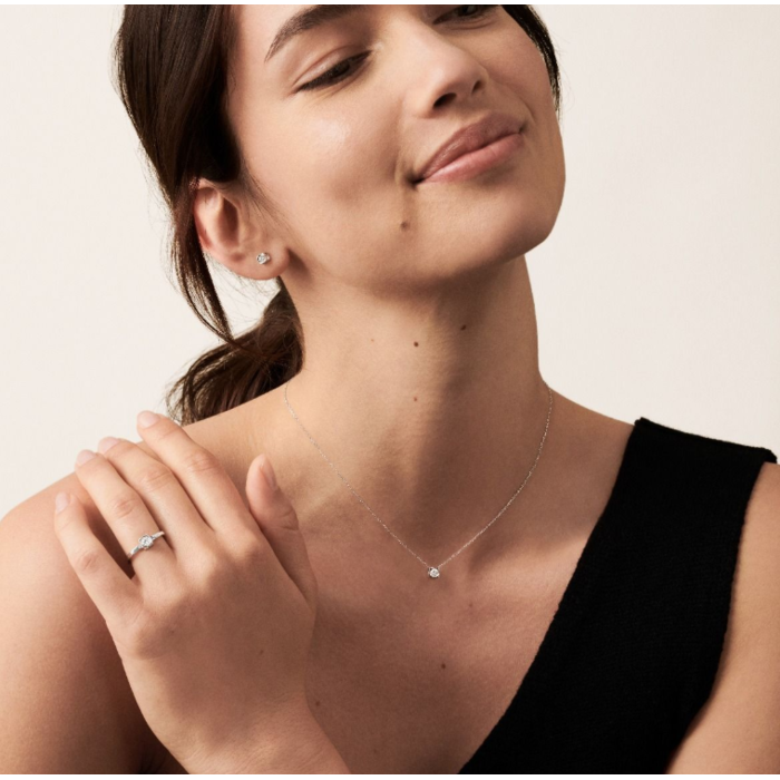 277183 01 Dinh Van Collier Le Cube 608312 Juwelier Clem Vercammen.png