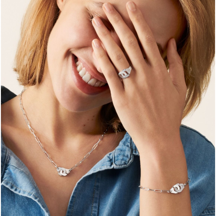 277383 01 Dinh Van Ring Menottes 267512 Juwelier Clem Vercammen.png