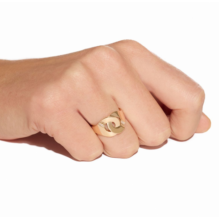 277385 01 Dinh Van Ring Menottes 267211 Juwelier Clem Vercammen.png