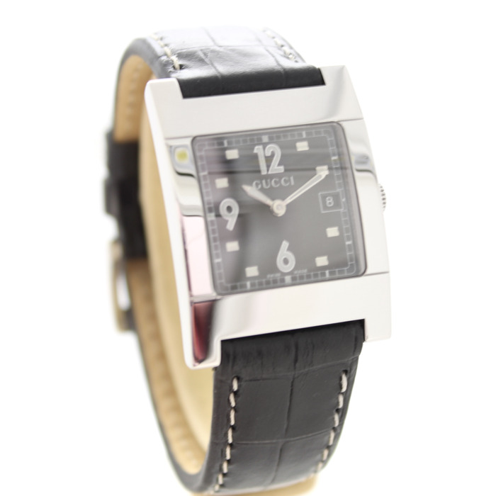 Gucci 7700M Vintage Quartz Tweedehands 4527-2138 Juwelier Clem Vercammen.jpg