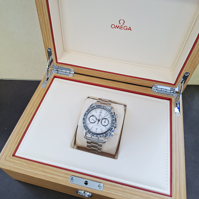 Omega Speedmaster Racing 32930445104001 Tweedehands 5104-2127 Juwelier Clem Vercammen.jpg