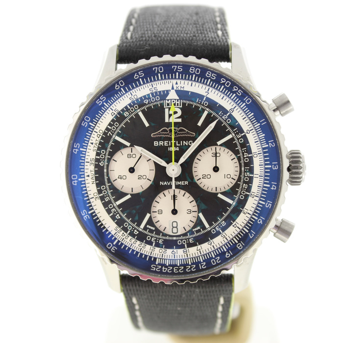 Breitling Navitimer Aston Martin Aramco Formula One Team Eb01381A1B1X1 Tweedehands 6110-2142 Juwelier Clem Vercammen.jpg