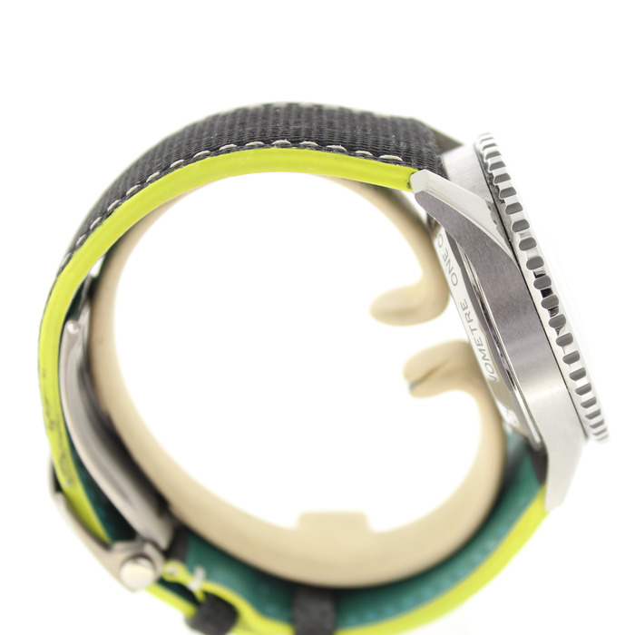 Breitling Navitimer Aston Martin Aramco Formula One Team Eb01381A1B1X1 Tweedehands 6110-2142 Juwelier Clem Vercammen.jpg