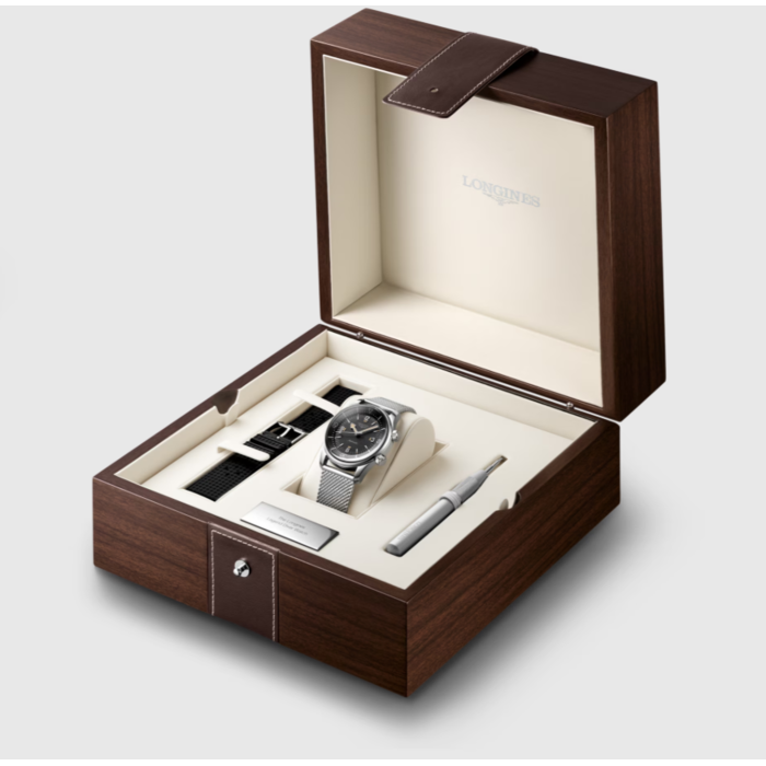 278656 01 Longines Legend Diver 59 L37954599 Juwelier Clem Vercammen.png