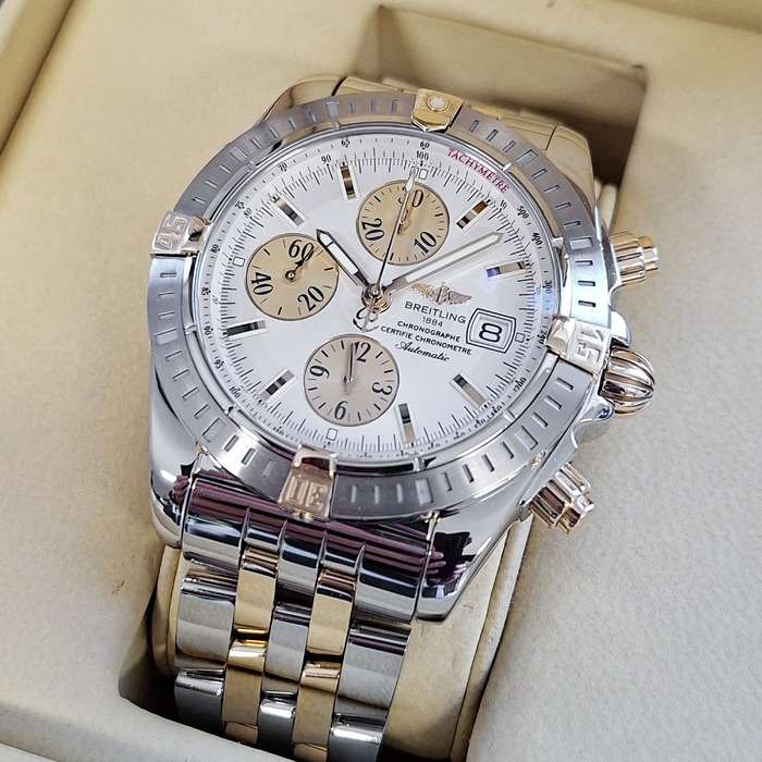 Breitling Chronomat Evolution B1335611-G570 Tweedehands 5537-2152 Juwelier Clem Vercammen.jpg