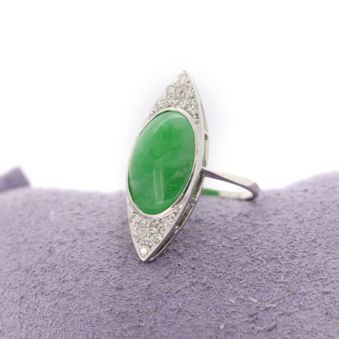 Ring Vintage Witgoud 18K Briljanten Groene Kleursteen Tweedehands 6749-3366 Juwelier Clem Vercammen.jpg