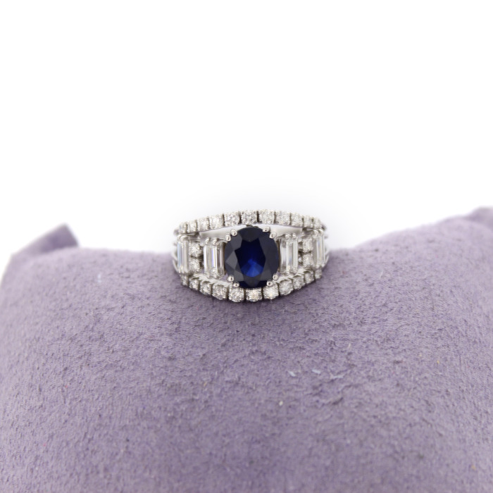 Ring Witgoud 18K Briljanten Baguetten Saffier Tweedehands 6542-3368 Juwelier Clem Vercammen.jpg