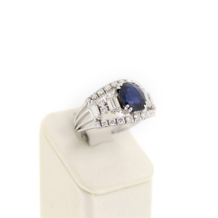 Ring Witgoud 18K Briljanten Baguetten Saffier Tweedehands 6542-3368 Juwelier Clem Vercammen.jpg