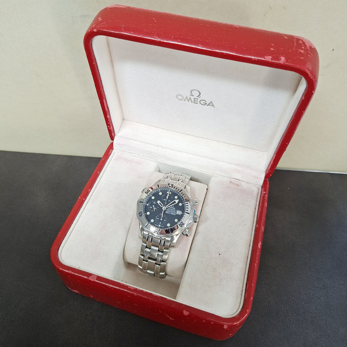 Omega Seamaster 25988000 Tweedehands 5835-2159 Juwelier Clem Vercammen.jpg