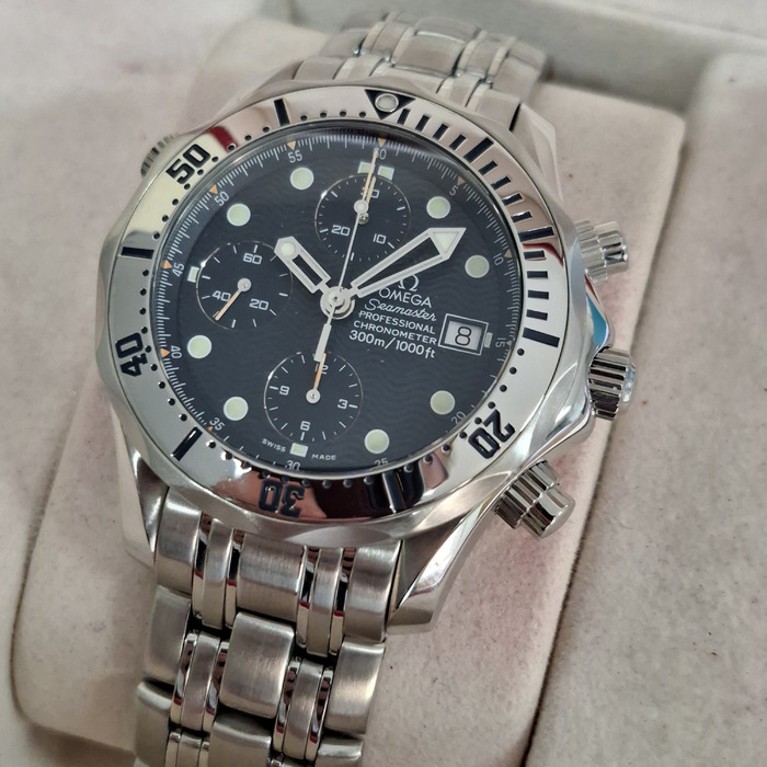 Omega Seamaster 25988000 Tweedehands 5835-2159 Juwelier Clem Vercammen.jpg