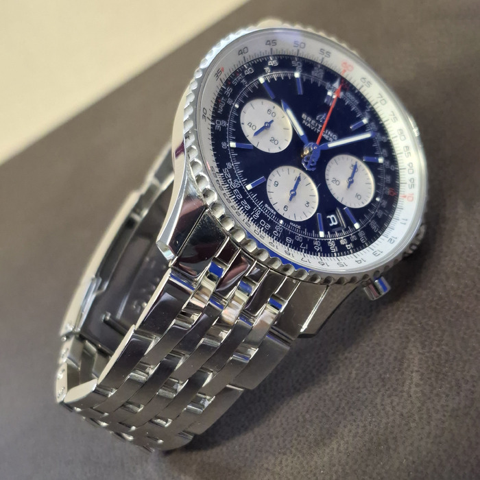 Breitling Navitimer B01 Chronograph AB0121211B1A1 Tweedehands 5466-2163 Juwelier Clem Vercammen-4.jpg