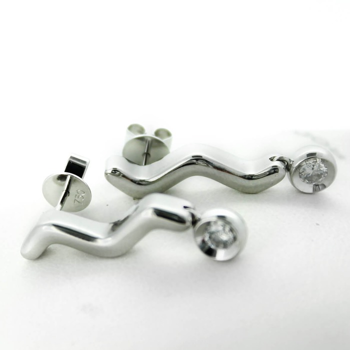 Oorbel_Tweedehands_Witgoud_18k_juwelier_Clem_Vercammen_29289_19_9.jpg