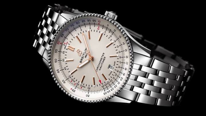 New Breitling Navitimer 1 Automatic 41 New Breitling Navitimer 1 Automatic 41