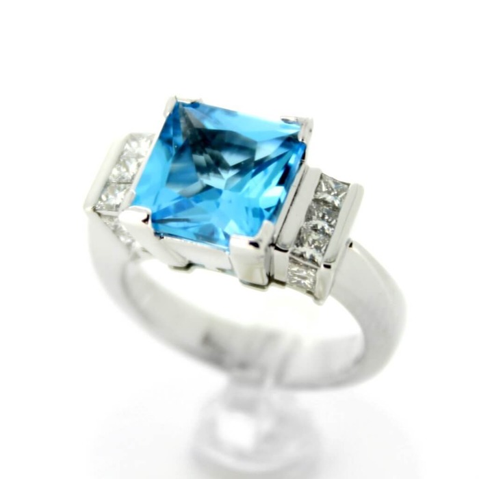 Ring_Tweedehands_Witgoud_18K_juwelier_Clem_Vercammen_15009_2.jpg