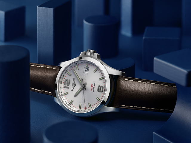 Conquest V.H.P. Longines met lederen band Conquest V.H.P. Longines met lederen band