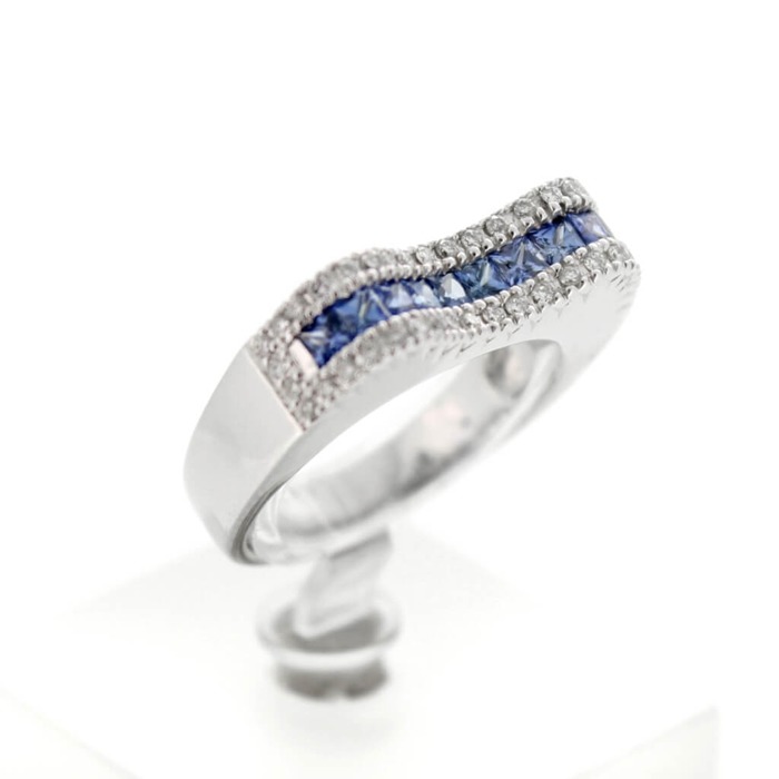 Ring_Tweedehands_Witgoud_18K_Briljant_Topaas_Blauw_juwelier_Clem_Vercammen_15019_20_5.jpg