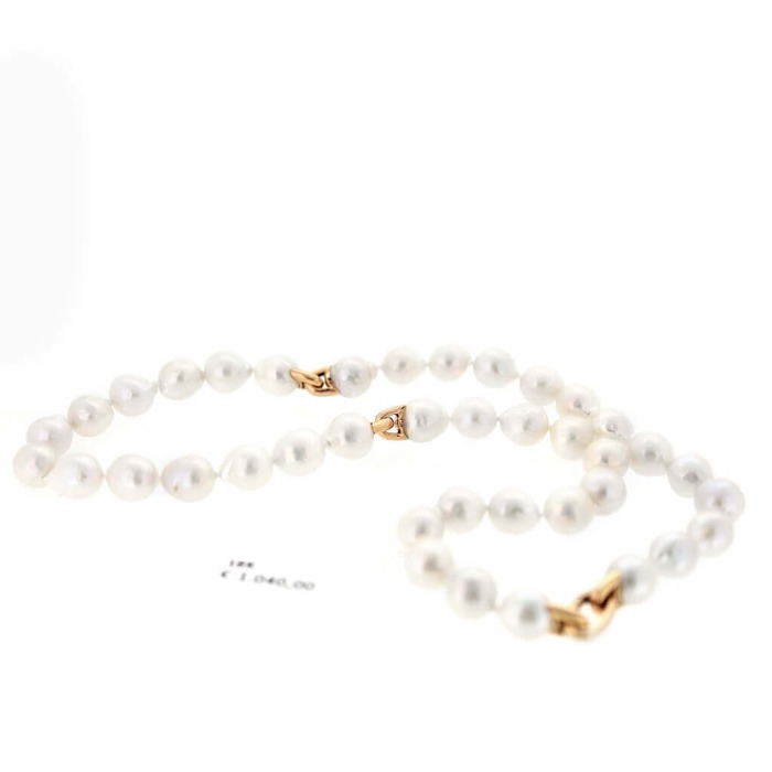 Collier_Tweedehands_AB001789ZWTR_Parel_18K_Goud_juwelier_Clem_Vercammen_Outlet20_2.jpg