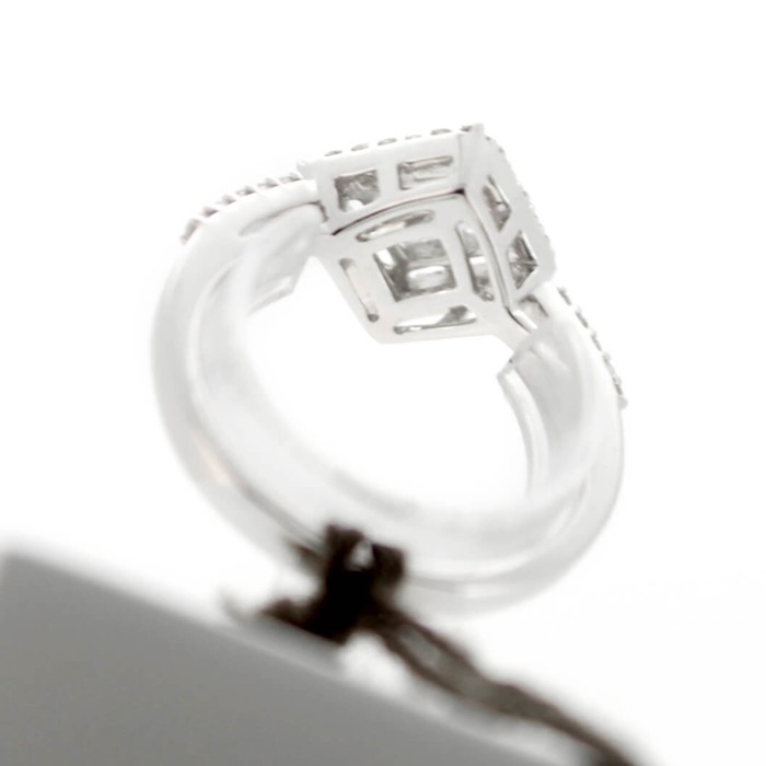 Hulchi_Belluni_Ring_94177WW_18K_Witgoud_Briljant_Princess_juwelier_Clem_Vercammen_3464_Outlet20_7.jpg
