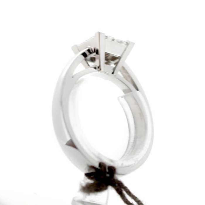 Hulchi_Belluni_Ring_91162SWW_18K_Witgoud_Princess_juwelier_Clem_Vercammen_6029_Outlet20_5.jpg
