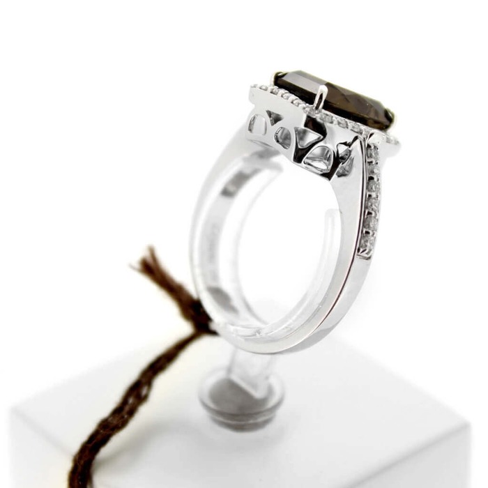 Hulchi_Belluni_Ring_63112WWSP_18K_Witgoud_Briljant_Smokey_Quartz_juwelier_Clem_Vercammen_3713_Outlet20_6.jpg
