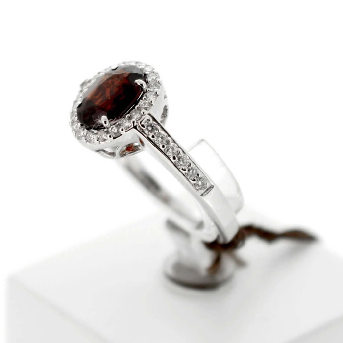 Hulchi_Belluni_Ring_63104WWSP_18K_Witgoud_Briljant_Granaat_juwelier_Clem_Vercammen_2689_Outlet20_3.jpg