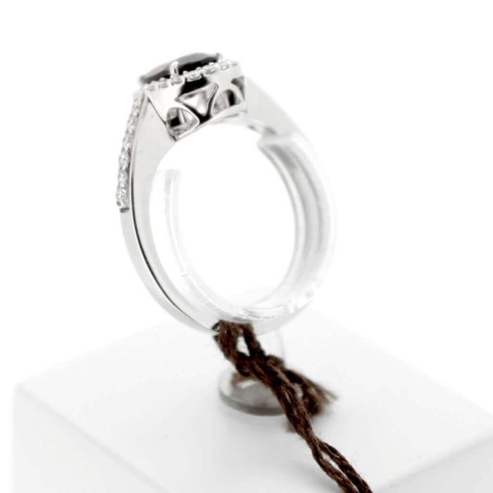 Hulchi_Belluni_Ring_63104WWSP_18K_Witgoud_Briljant_Granaat_juwelier_Clem_Vercammen_2689_Outlet20_4.jpg