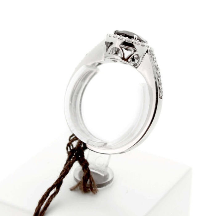 Hulchi_Belluni_Ring_63104WWSP_18K_Witgoud_Briljant_Granaat_juwelier_Clem_Vercammen_2689_Outlet20_5.jpg