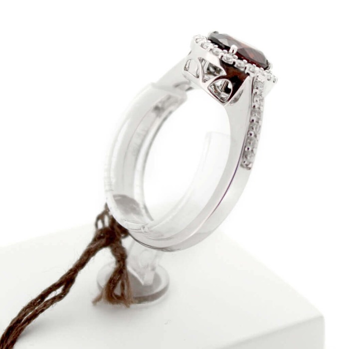 Hulchi_Belluni_Ring_63104WWSP_18K_Witgoud_Briljant_Granaat_juwelier_Clem_Vercammen_2689_Outlet20_6.jpg