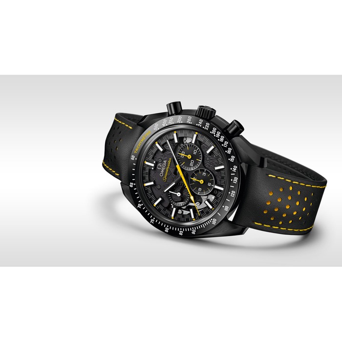 232127_01_omega-speedmaster-moonwatch-chronograph-44-25-mm-31192443001001-CLEM_VERCAMMEN_OMEGA_ONLINE_SHOP.jpg