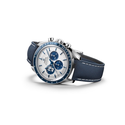 Horloge Omega Speedmaster “Silver Snoopy Award” 310.32.42.50.02.001 MOONWATCH ANNIVERSARY SERIES