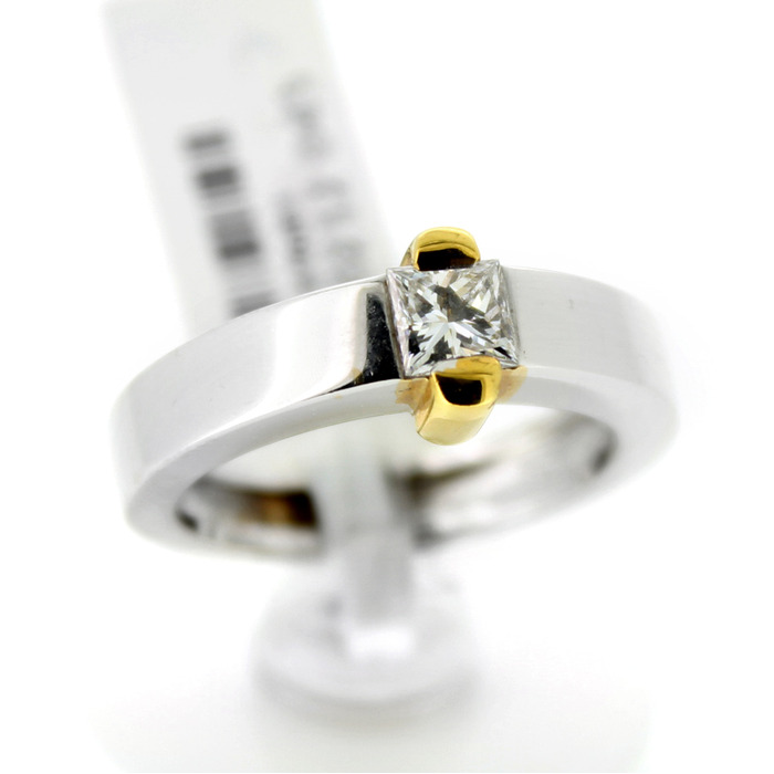 137681_01_Ring-bicolor-18-karaat-princess-juwelier-clem-vercammen-4.jpg